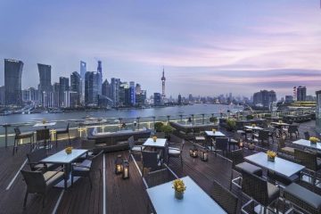 上海外滩悦榕庄-屋顶露台酒吧TOPS s