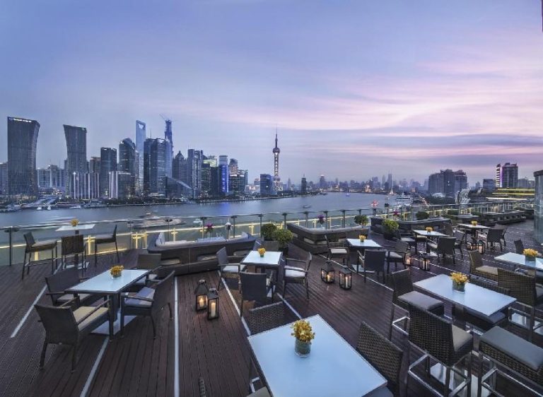 上海外滩悦榕庄-屋顶露台酒吧TOPS s