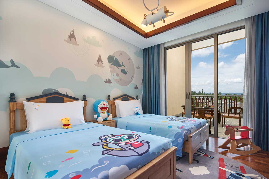 HB851-28-Fairmont-Family-Suite