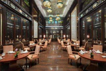 房间里的餐厅 AI 生成的内容可能不正确。